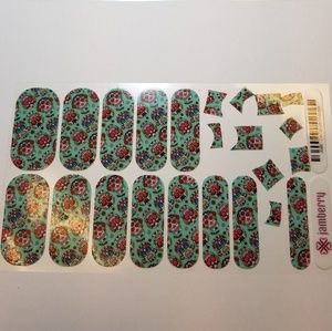Jamberry Nail Wraps - Dia De Los Muertos partial